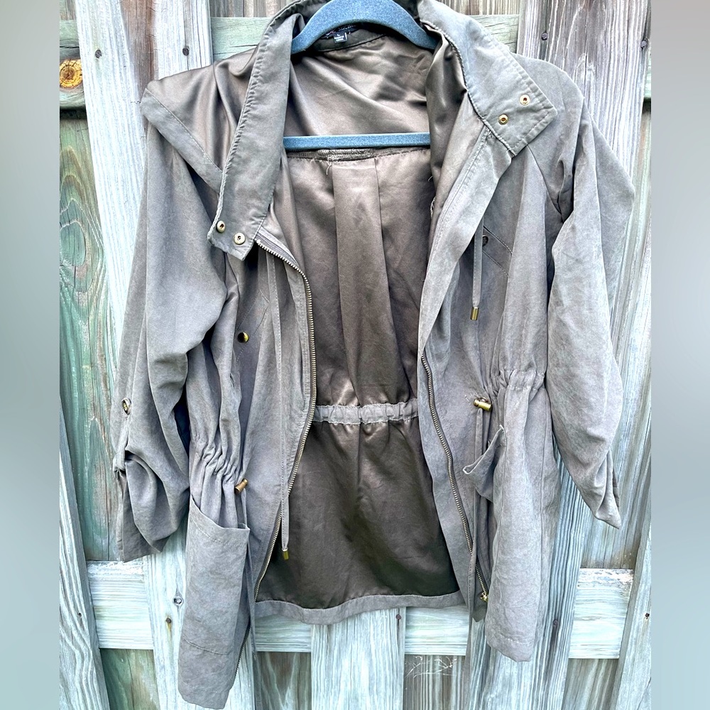 Olive green, lightweight jacket